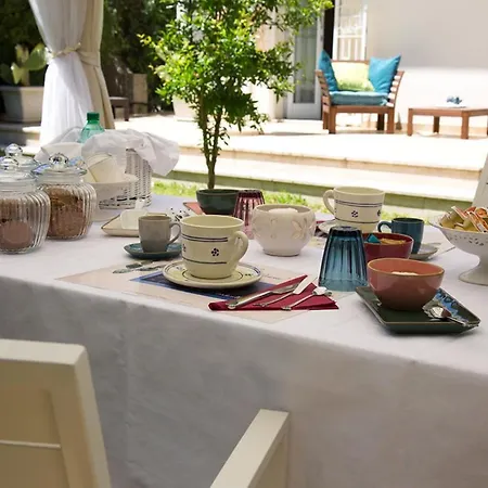A Casa Di Laura Bed & Breakfast *